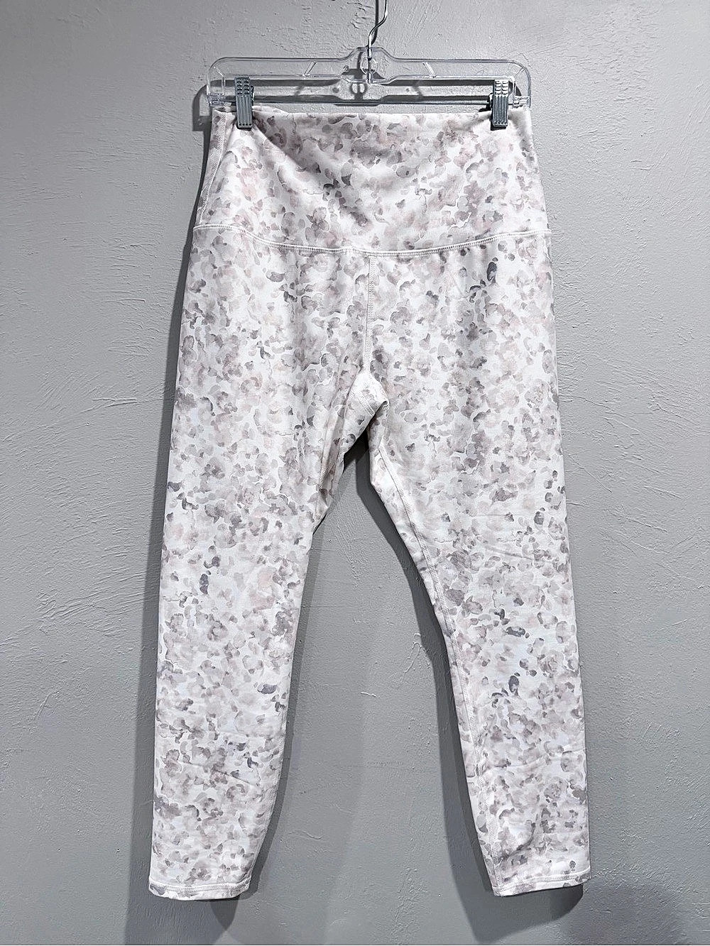 RBX Women’s XL High Rise Floral Print Active Leggings White Pink Gray NWT